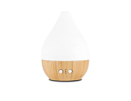 Aromatherapy On the Job: Desk Oil Diffusers for a Productive Workspace