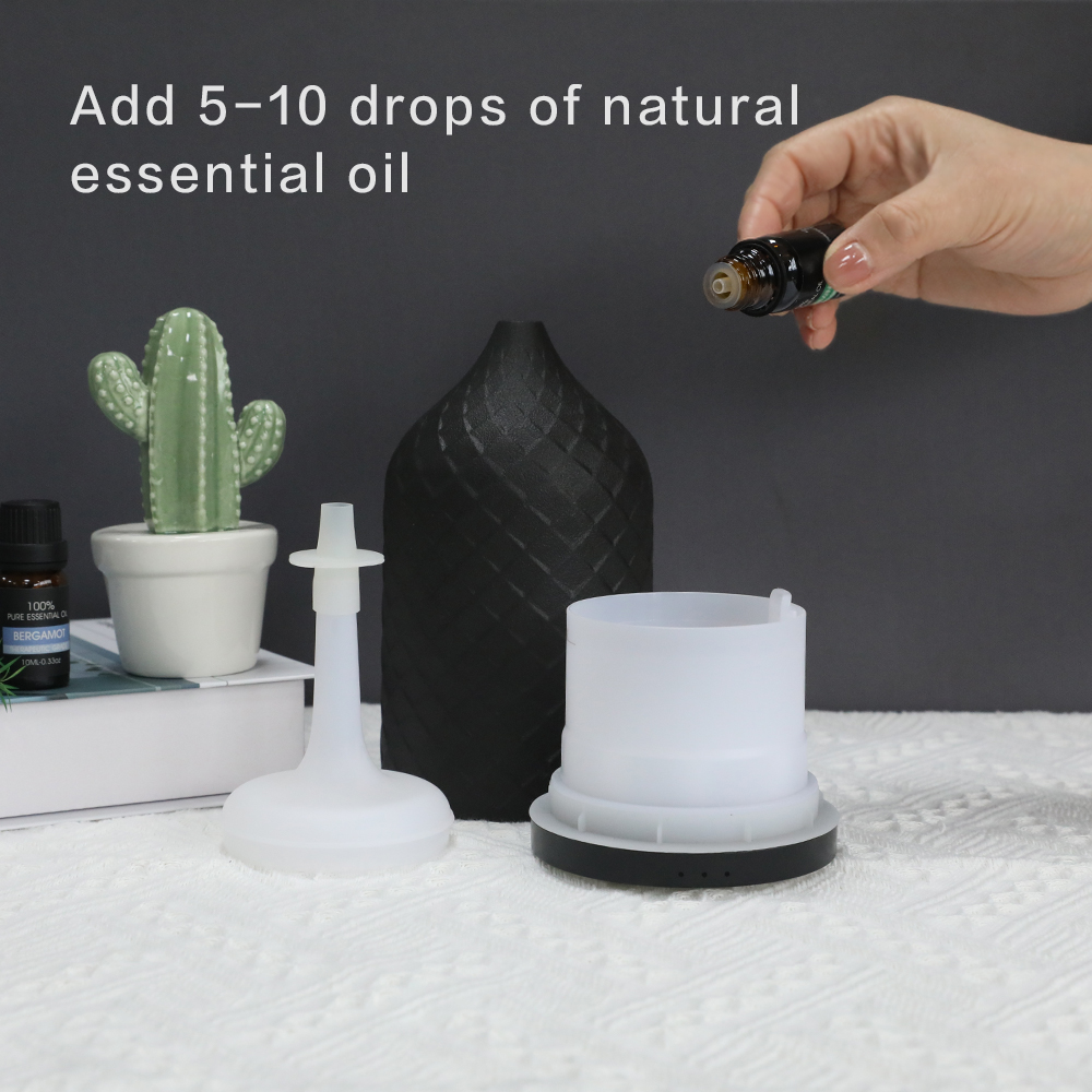 Hiro-ABS_Base_Ceramic_Cover_Aromatherapy_Diffuser_with_Light-5.jpg