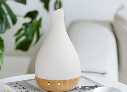 Scented Serenity: Creating a Calming Atmosphere with a Desk Diffuser
